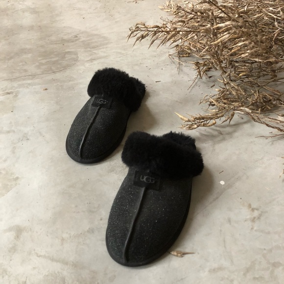 ugg house shoes